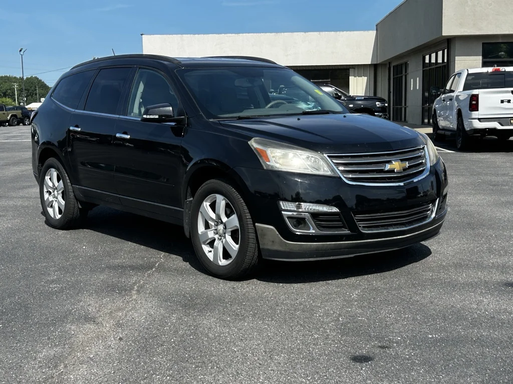 2017 Chevrolet Traverse for sale in Benton, KY