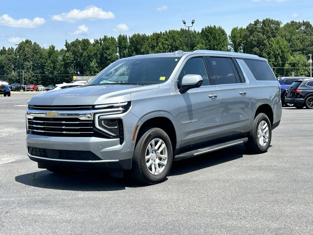 2025 Chevrolet Suburban for sale in Benton, KY